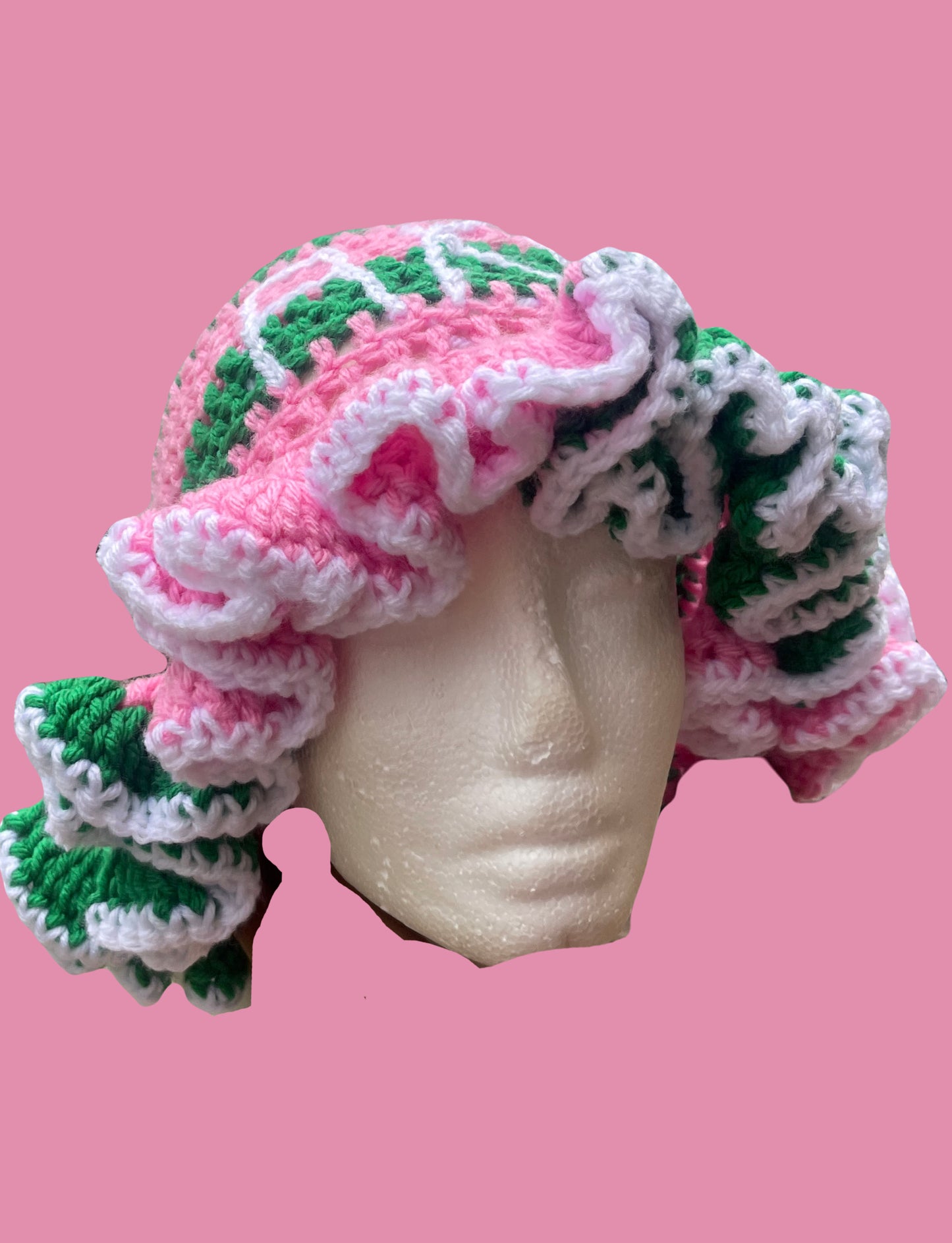 AKA Crochet ruffle hat